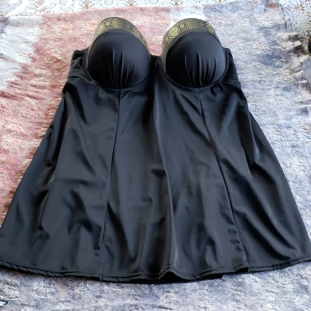Swimsuit for all nwt strapless black with metal dots  size 18